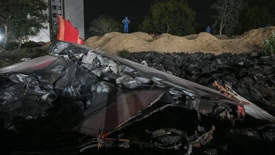 The plane crash marks the first time the Boeing Dreamliner 787 has crashed and is the worst aviation disaster in a decade. (Raju Shinde/Hindustan Times) The plane crash marks the first time the Boeing Dreamliner 787 has crashed and is the worst aviation disaster in a decade. (Raju Shinde/Hindustan Times)
