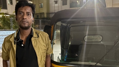 Human Resources professional Gayatri Gopakumar posted about her recent interaction with Surendra R, an auto driver in Bengaluru. (LinkedIn/ Gayatri Gopakumar)