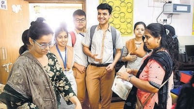 The first batch of candidates appearing for CBSE board exams from schools run by the BMC appeared for board examinations this year. (Photo by Bhushan Koyande/HT Photo) The first batch of candidates appearing for CBSE board exams from schools run by the BMC appeared for board examinations this year. (Photo by Bhushan Koyande/HT Photo)