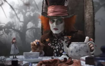 Johnny Depp as the Mad Hatter in Tim Burton's Alice in Wonderland. Johnny Depp as the Mad Hatter in Tim Burton's Alice in Wonderland.