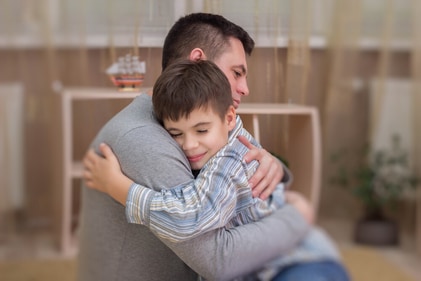 Sometimes all your dad needs is a hug. (Shutterstock) Sometimes all your dad needs is a hug. (Shutterstock)
