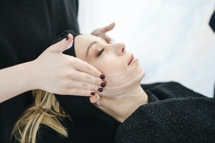 A new era of non-invasive beauty treatments has taken the stage, offering women innovative ways to enhance their natural beauty without the need for surgery or invasive procedures. (Pexels ) A new era of non-invasive beauty treatments has taken the stage, offering women innovative ways to enhance their natural beauty without the need for surgery or invasive procedures. (Pexels )