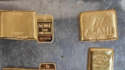 Air India crew member held for smuggling gold worth ₹1.41 crore Air India crew member held for smuggling gold worth ₹1.41 crore