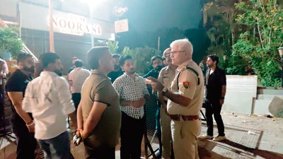 Following their reopening, the clubs were thoroughly inspected through the night under the supervision of Panchkula ACP (Law and Order) Surender Singh Dudy, accompanied by the Sector-5 SHO and other officials. (HT Photo) Following their reopening, the clubs were thoroughly inspected through the night under the supervision of Panchkula ACP (Law and Order) Surender Singh Dudy, accompanied by the Sector-5 SHO and other officials. (HT Photo)
