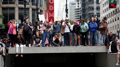 People gather during the No Kings rally to protest against U.S. President Donald Trump's policies in Chicago, Illinois, U.S., June 14, 2025. REUTERS/Octavio Jones (REUTERS)