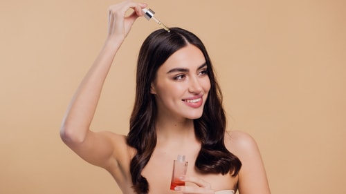Using the best hair serum can make your locks looks shiny and nourished. (Adobe Stock) Using the best hair serum can make your locks looks shiny and nourished. (Adobe Stock)