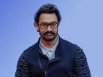 Aamir Khan recalls visiting soldiers to boast their morale after Kargil War.
