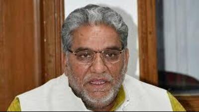 Haryana development and panchayat minister Krishan Lal Panwar has said the state government has decided to transfer 1% of the total revenue received from stamp duty to panchayati raj institutions (PRIs) to help them become financially strong. (HT File)
