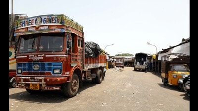 The action was taken under Bharatiya Nyaya Sanhita (BNS) Sections 281–negligent conduct concerning machinery or vehicles in public places, and 223–causing death by negligence. (HT) The action was taken under Bharatiya Nyaya Sanhita (BNS) Sections 281–negligent conduct concerning machinery or vehicles in public places, and 223–causing death by negligence. (HT)