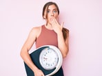 Know the habits that do not contribute to weight loss and should be avoided. Know the habits that do not contribute to weight loss and should be avoided.