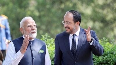 Cyprus' President Nikos Christodoulides and India's Prime Minister Narendra Modi talk during a welcome ceremony at the Presidential Palace in Nicosia, Cyprus June 16, 2025. (REUTERS)