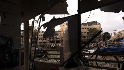 Iran Israel conflict entered its fourth day on Monday as exchange of fire continued from both sides. (Bloomberg) Iran Israel conflict entered its fourth day on Monday as exchange of fire continued from both sides. (Bloomberg)