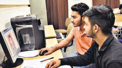 In the first phase of admissions, aspirants seeking admissions to colleges under DU will have to register for counselling under the Common University Entrance Test (CUET) through the CSAS portal. (Representative photo/HT Archive) In the first phase of admissions, aspirants seeking admissions to colleges under DU will have to register for counselling under the Common University Entrance Test (CUET) through the CSAS portal. (Representative photo/HT Archive)