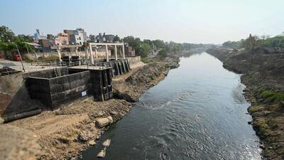 The 51-kilometre-long Najafgarh drain starts at Dhansa and joins the Yamuna near Wazirabad. (Sanchit Khanna/HT Photo) The 51-kilometre-long Najafgarh drain starts at Dhansa and joins the Yamuna near Wazirabad. (Sanchit Khanna/HT Photo)