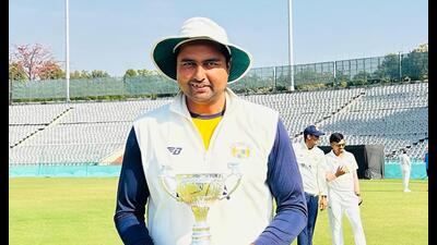 VRV Singh played a key role in guiding Punjab win three U-23 titles last domestic season of 2024-2025 being the head coach. (HT photo) VRV Singh played a key role in guiding Punjab win three U-23 titles last domestic season of 2024-2025 being the head coach. (HT photo)