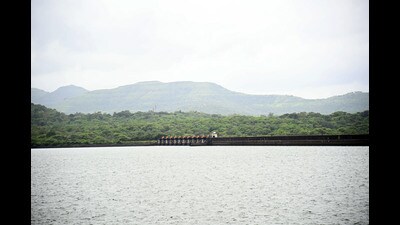 Warasgaon dam holds the maximum water among the four, storing 3.09 TMC (24.16% of its capacity) followed by Panshet 1.65 TMC (15.49%), Khadakwasla 0.95 TMC (48.31%) and Temghar 0.07 TMC (1.97%). (REPRESENTATIVE PHOTO)