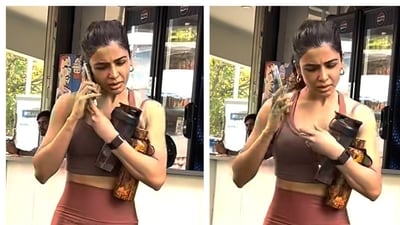 Caught by paparazzi post-workout in Mumbai, Samantha Ruth Prabhu expressed her displeasure at being photographed. Caught by paparazzi post-workout in Mumbai, Samantha Ruth Prabhu expressed her displeasure at being photographed.