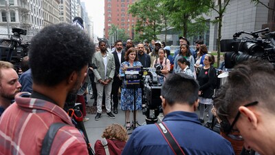 Meg Barnette, wife of New York City Comptroller and mayoral candidate Brad Lander, speaks to the media after Lander was detained by ICE agents inside immigration court in Manhattan, New York City, U.S., June 17, 2025. REUTERS/Kylie Cooper (REUTERS)