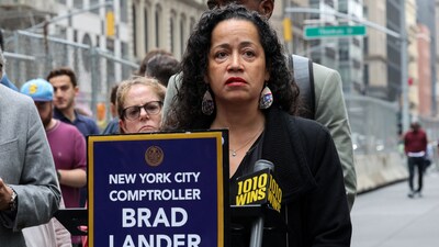 New York City council member Alexa Aviles speaks to the media after New York City Comptroller and mayoral candidate Brad Lander was detained by ICE agents inside immigration court in Manhattan, New York City, U.S., June 17, 2025. REUTERS/Kylie Cooper (REUTERS)