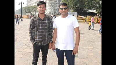 Yashpal Nagar (R) with his son Shekhar (HT PHOTO) Yashpal Nagar (R) with his son Shekhar (HT PHOTO)