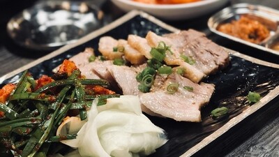 Officials said the initial two-day suspension came after 33 people became sick after eating at the restaurant on February 8. (Representative image) Officials said the initial two-day suspension came after 33 people became sick after eating at the restaurant on February 8. (Representative image)