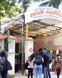 Mumbai, India - October 20, 2021: Students catch up with one another at Sathaye College, Vile Parle, after colleges reopen as per the directions of Maharashtra Government, in Mumbai, India, on Wednesday, October 20, 2021. (Photo by Vijay Bate/HT Photo) (HT PHOTO)