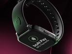 In addition to NFC payments, the smartwatch supports Bluetooth calling, featuring an interactive dial pad.
