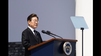 Beyond domestic issues, President Lee Jae-myung will also have to navigate a complex, shifting regional environment in the wake of Trump’s return to office, an intensifying US-China rivalry, and a reinvigorated North Korea with its close security alignment with Russia. (AFP) Beyond domestic issues, President Lee Jae-myung will also have to navigate a complex, shifting regional environment in the wake of Trump’s return to office, an intensifying US-China rivalry, and a reinvigorated North Korea with its close security alignment with Russia. (AFP)