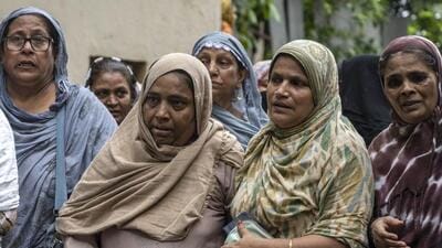 Mumbai, India - June 18, 2025: The mortal remains of the family of four, Mother of the Javel Ali, 35, his two kids and wife, who lost their lives in the fateful crash landed in the city. The community performed their last rites at the Goregaon crematorium in Mumbai, India, on Wednesday, June 18, 2025. (Photo by Satish Bate/ Hindustan Times) (Hindustan Times) Mumbai, India - June 18, 2025: The mortal remains of the family of four, Mother of the Javel Ali, 35, his two kids and wife, who lost their lives in the fateful crash landed in the city. The community performed their last rites at the Goregaon crematorium in Mumbai, India, on Wednesday, June 18, 2025. (Photo by Satish Bate/ Hindustan Times) (Hindustan Times)