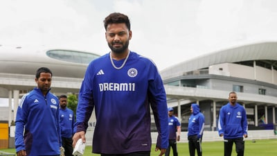 Rishabh Pant winks (BCCI) Rishabh Pant winks (BCCI)