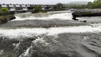 According to official data, the Khadakwasla Dam has recorded 73 mm of rainfall in the past 24 hours, pushing its storage to 1.66 TMC which is approximately 84% of its total capacity. (Mahendra Kolhe/HTt photo) According to official data, the Khadakwasla Dam has recorded 73 mm of rainfall in the past 24 hours, pushing its storage to 1.66 TMC which is approximately 84% of its total capacity. (Mahendra Kolhe/HTt photo)