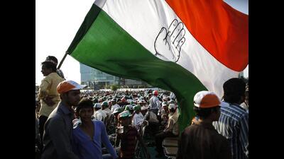 Arvind Shinde, Congress city unit president, said, “Kamal Vyavahare rejoined the party in the presence of state unit president Harshwardhan Sapkal.” (REPRESENTATIVE PHOTO)