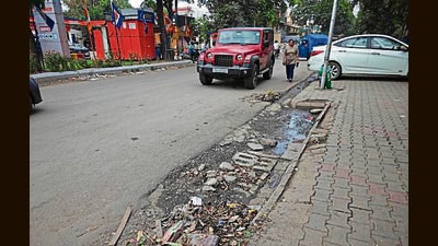 Most of the gullies in the city have been awaiting cleaning. Pictured are a few clogged drain covers in Phase 11, Mohali. (Sanjeev Sharma/HT) Most of the gullies in the city have been awaiting cleaning. Pictured are a few clogged drain covers in Phase 11, Mohali. (Sanjeev Sharma/HT)