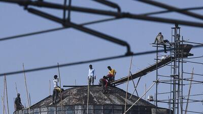 On completing structural repairs on Powai reservoir’s compartment No. 2 the BMC plans to shift water supply to the tank and begin repairs on the reservoir’s compartment No. 1 (Pramod Thakur/HT Photo)