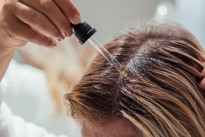 Know how to apply your hair oil properly. (Shutterstock) Know how to apply your hair oil properly. (Shutterstock)