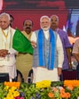 Prime Minister Narendra Modi, Bihar Governor Arif Mohammad Khan, Chief Minister Nitish Kumar, Union Minister Jitan Ram Manjhi and others during the inauguration and foundation stone laying of various development projects at a public meeting, in Siwan district, Bihar, on Friday. (PTI)