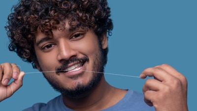 Regular flossing has been linked to a reduction in atrial fibrillation risk, a condition that can lead to stroke. (Freepik) Regular flossing has been linked to a reduction in atrial fibrillation risk, a condition that can lead to stroke. (Freepik)