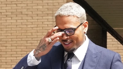 US rapper Chris Brown reacts as he leaves Southwark Crown Court in London, June 20, 2025, after pleading not guilty to attempting to cause grievous bodily harm with intent during an alleged London nightclub brawl in 2023. (Photo by CARLOS JASSO / AFP) (AFP) US rapper Chris Brown reacts as he leaves Southwark Crown Court in London, June 20, 2025, after pleading not guilty to attempting to cause grievous bodily harm with intent during an alleged London nightclub brawl in 2023. (Photo by CARLOS JASSO / AFP) (AFP)