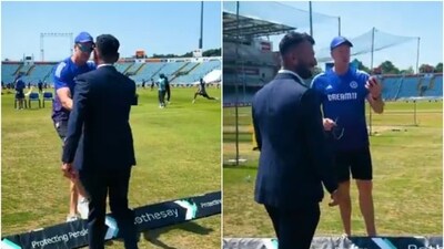 Morne Morkel meets Cheteshwar Pujara on the sidelines of India's net session ahead of 1st Test vs England (X/Sony Sports) Morne Morkel meets Cheteshwar Pujara on the sidelines of India's net session ahead of 1st Test vs England (X/Sony Sports)