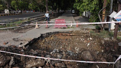 The cave-in that took place in Indira Nagar on Friday (HT Photo) The cave-in that took place in Indira Nagar on Friday (HT Photo)