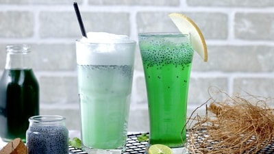 Khus Ice Cream Soda ( Kunal Kapur ) Khus Ice Cream Soda ( Kunal Kapur )