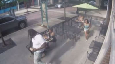 The act was caught on CCTV (X/@CollinRugg) The act was caught on CCTV (X/@CollinRugg)
