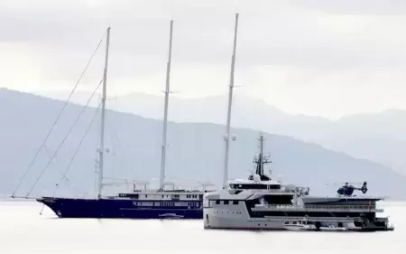 Koru and Abeona, Jeff Bezos’s yachts, will be moored in Venice Koru and Abeona, Jeff Bezos’s yachts, will be moored in Venice