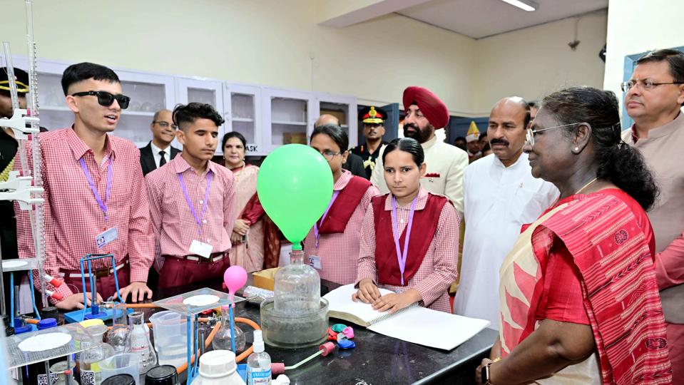 The President also visited the National Institute for Empowerment of Persons with Visual Disabilities and interacted with the students (ANI) The President also visited the National Institute for Empowerment of Persons with Visual Disabilities and interacted with the students (ANI)