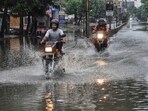 In Delhi the weather today will be generally cloudy sky. Very light to light rain/thunderstorm/lightning with gusty winds In Delhi the weather today will be generally cloudy sky. Very light to light rain/thunderstorm/lightning with gusty winds