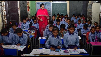 Schoolteachers say almost every class has been waiting for books of one or two subjects. (HT Photo) Schoolteachers say almost every class has been waiting for books of one or two subjects. (HT Photo)