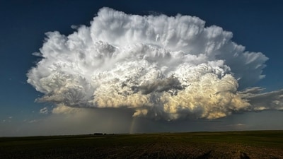US forecasters report a deadly storm system moving east, with three fatalities in North Dakota. Strong winds and tornadoes have caused significant damage. (X@HustleBitch_) US forecasters report a deadly storm system moving east, with three fatalities in North Dakota. Strong winds and tornadoes have caused significant damage. (X@HustleBitch_)