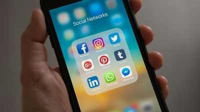 Peddling fake news on social can land one in massive trouble, according to the new bill proposed by Karnataka government. (Representative image/Pexel) Peddling fake news on social can land one in massive trouble, according to the new bill proposed by Karnataka government. (Representative image/Pexel)