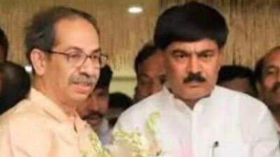 Shiv Sena (UBT) chief Uddhav Thackeray (left) on Sunday received yet another jolt as party secretary Sanjay Lakhe-Patil resigned. (HT Photo) Shiv Sena (UBT) chief Uddhav Thackeray (left) on Sunday received yet another jolt as party secretary Sanjay Lakhe-Patil resigned. (HT Photo)