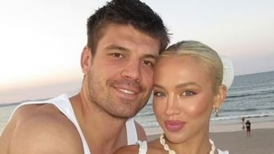 Influencer Tammy Hembrow reveals her divorce from Matt Zukowski via TikTok, admitting personal accountability for the marriage's end. Influencer Tammy Hembrow reveals her divorce from Matt Zukowski via TikTok, admitting personal accountability for the marriage's end.